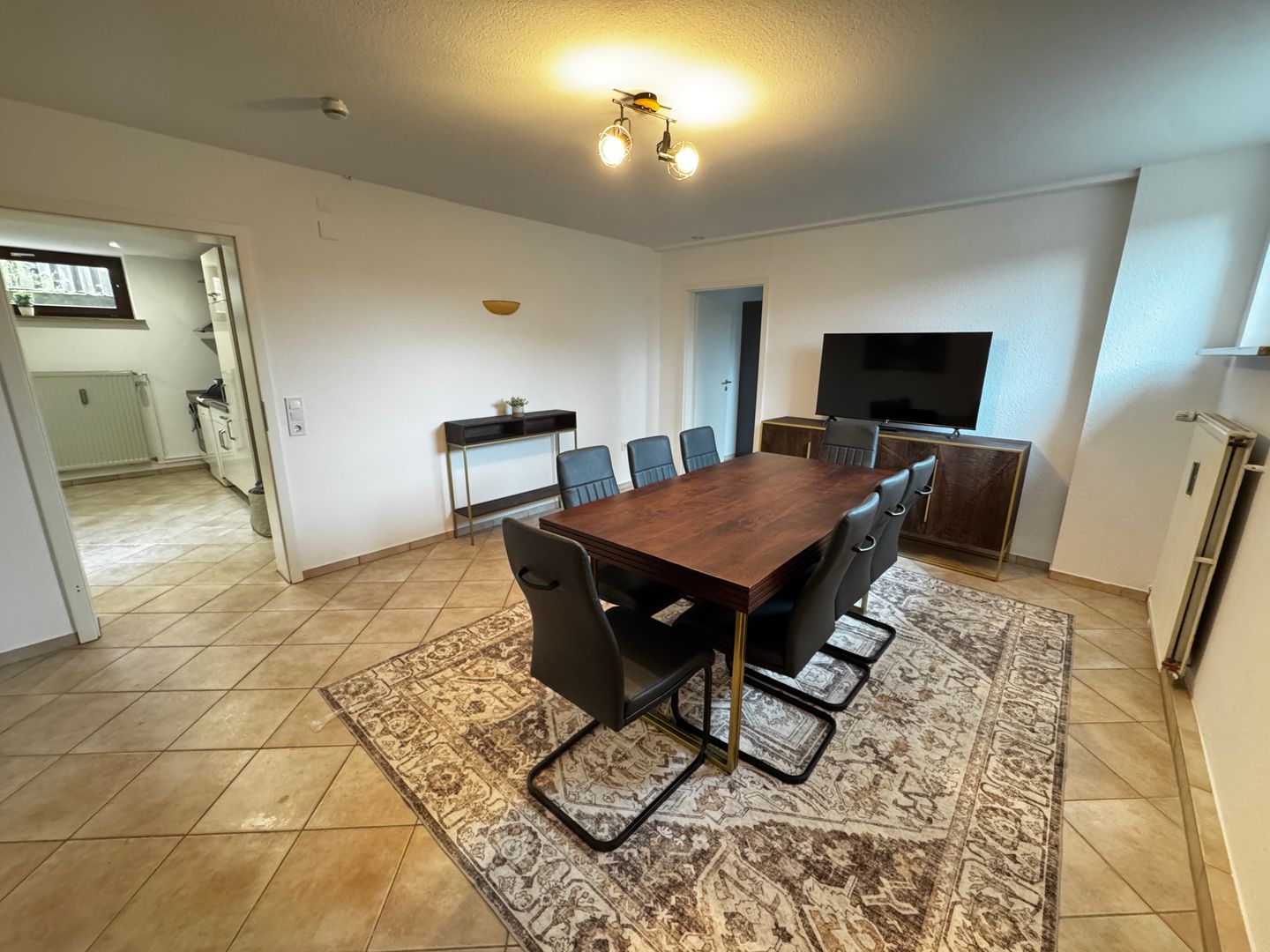  120m² Apartment 3 nahe A1 - 4 Schlafzimmer - 2 Bäder - Parkplatz, WLAN Hamburg Nord-Ost - 