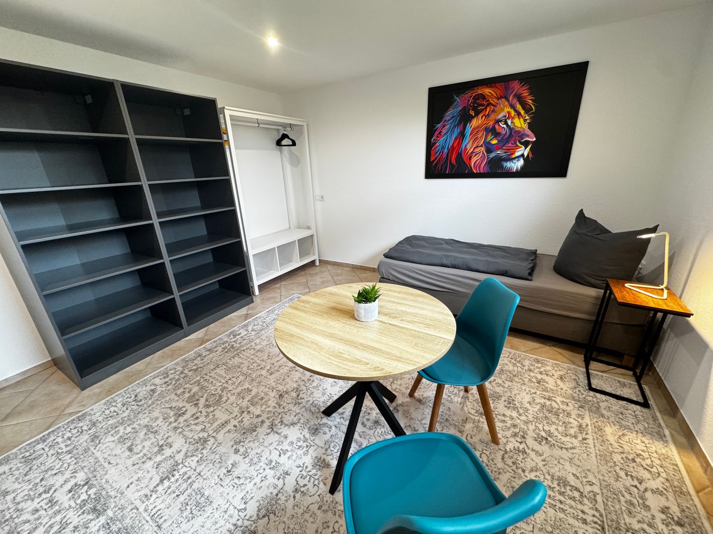  120m² Apartment 3 nahe A1 - 4 Schlafzimmer - 2 Bäder - Parkplatz, WLAN Hamburg Nord-Ost - 