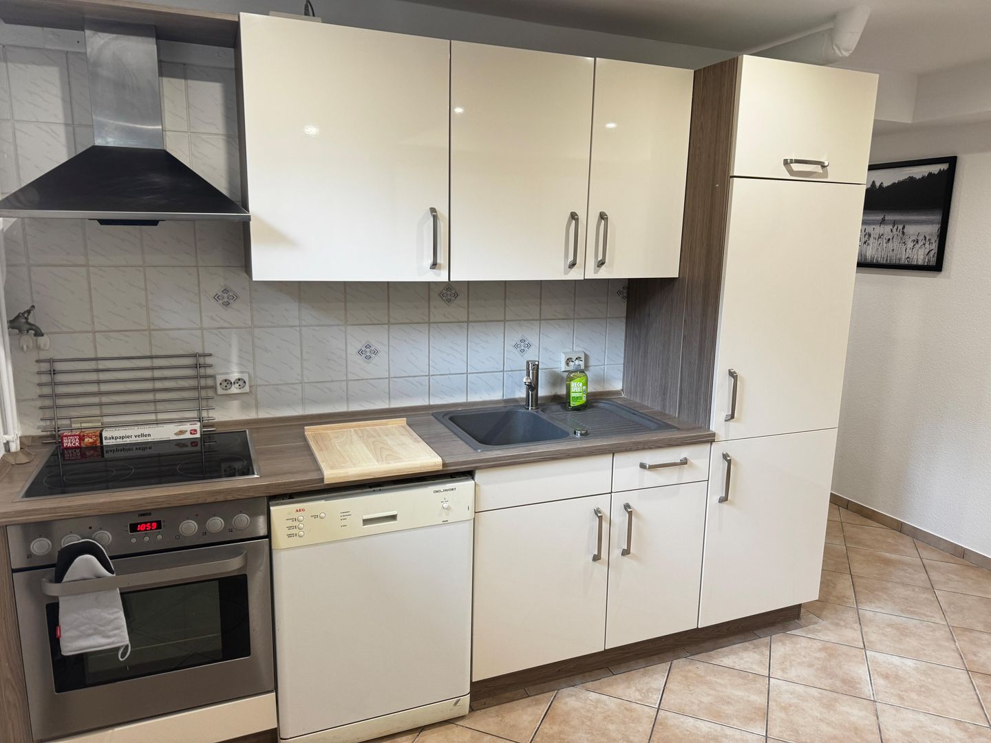  120m² Apartment 3 nahe A1 - 4 Schlafzimmer - 2 Bäder - Parkplatz, WLAN Hamburg Nord-Ost - 