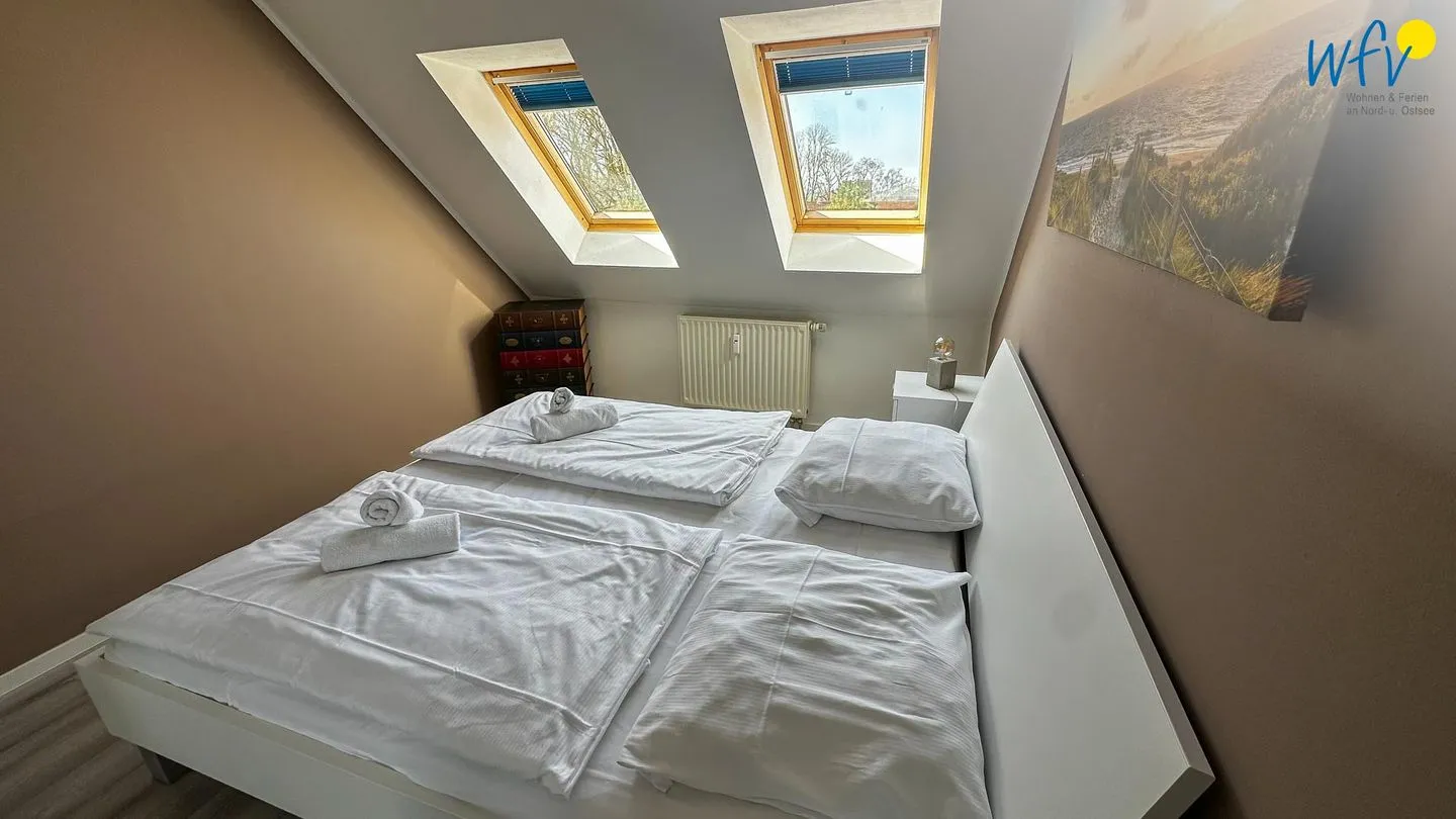 Haus Windland Ferienwohnung 10 Rügen - Dranske - Schlafzimmer