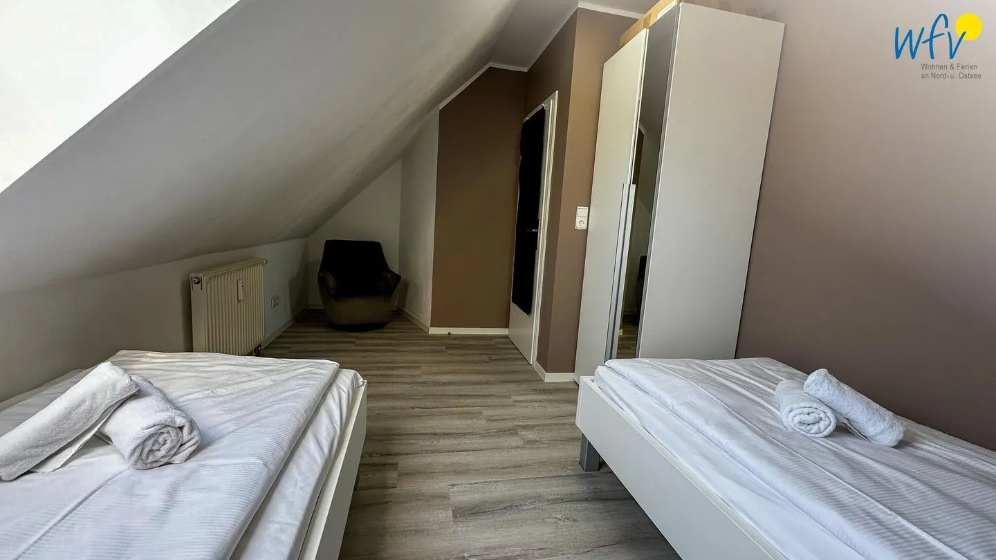 Haus Windland Ferienwohnung 10 Rügen - Dranske - Schlafzimmer