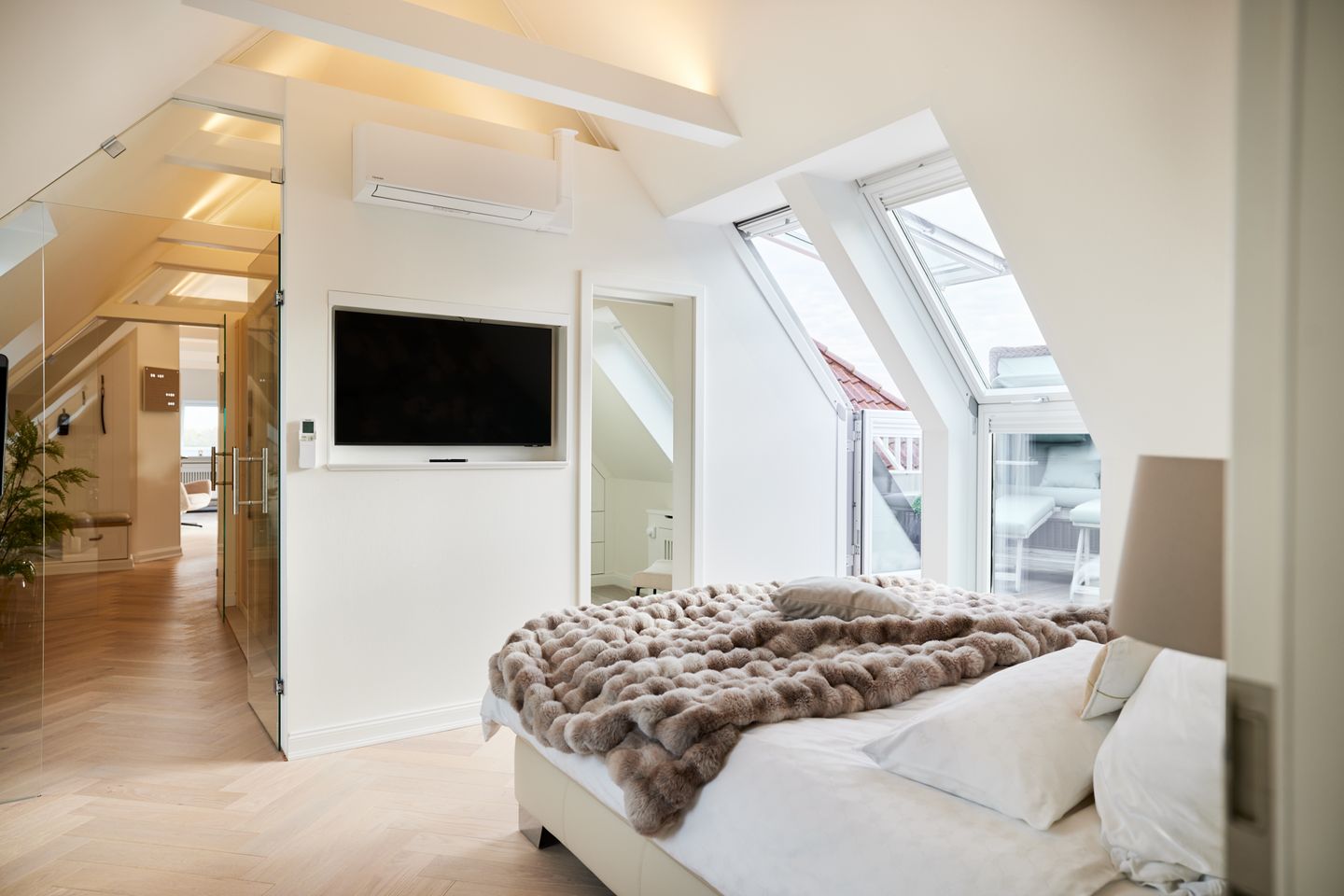 WOLKEN.NEST Penthouse-Suite,  Schlafzimmer 1
