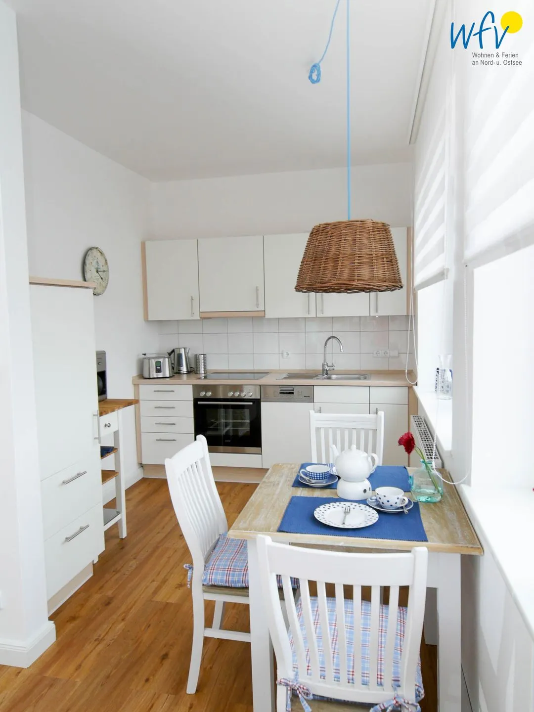 Haus Süderoog Ferienwohnung Vördör Juist - Küche / Küchenzeile
