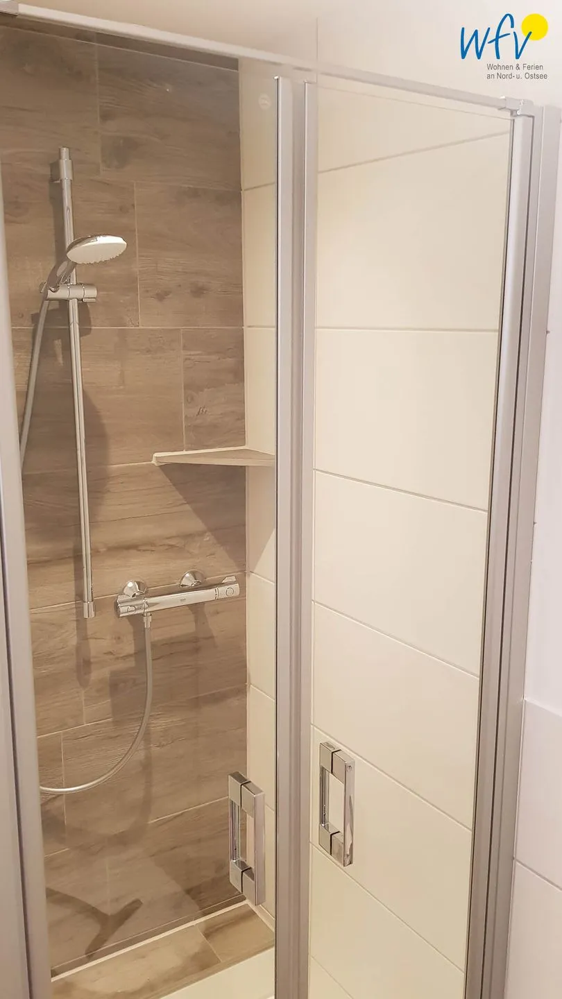 Ferienhaus Greune-Stee Ferienwohnung Kreutzer Borkum - Badezimmer