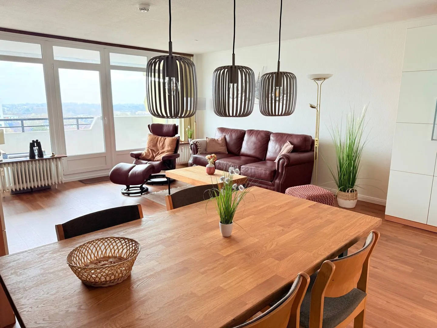 Panorama Whg. 111, 8. OG - Wohnzimmer