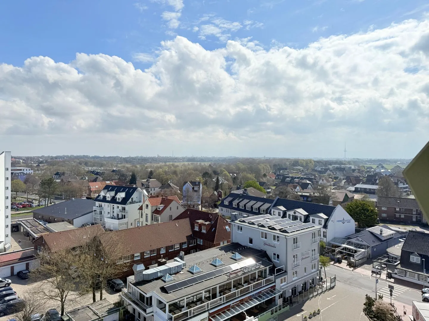 Panorama Whg. 111, 8. OG - Balkon