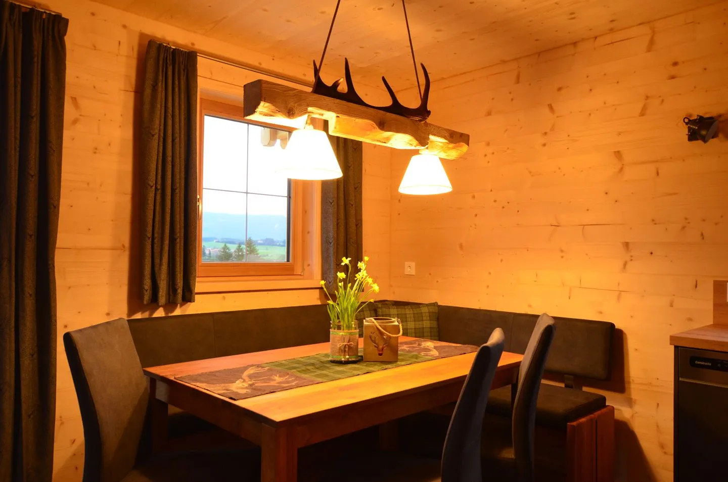 Jägar Chalet - Feriendorf Via Claudia Haus 73 Lechbruck am See - Wohnzimmer