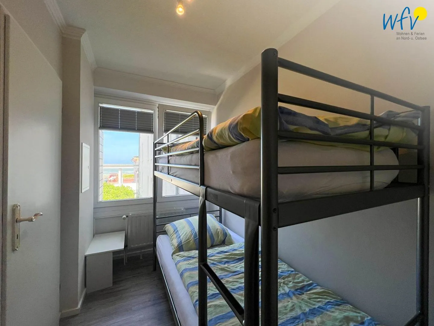 Haus Südwind Ferienwohnung 9 Wangerooge - Schlafzimmer