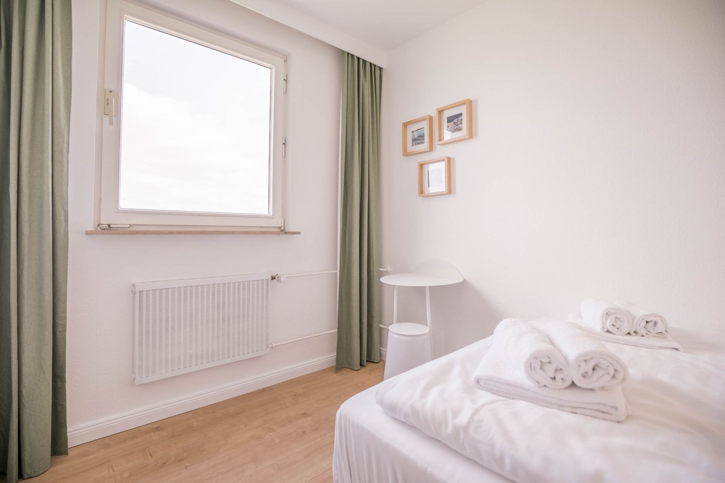 Hochhaus Whg. Backer / 20. OG, Schlafzimmer 2
