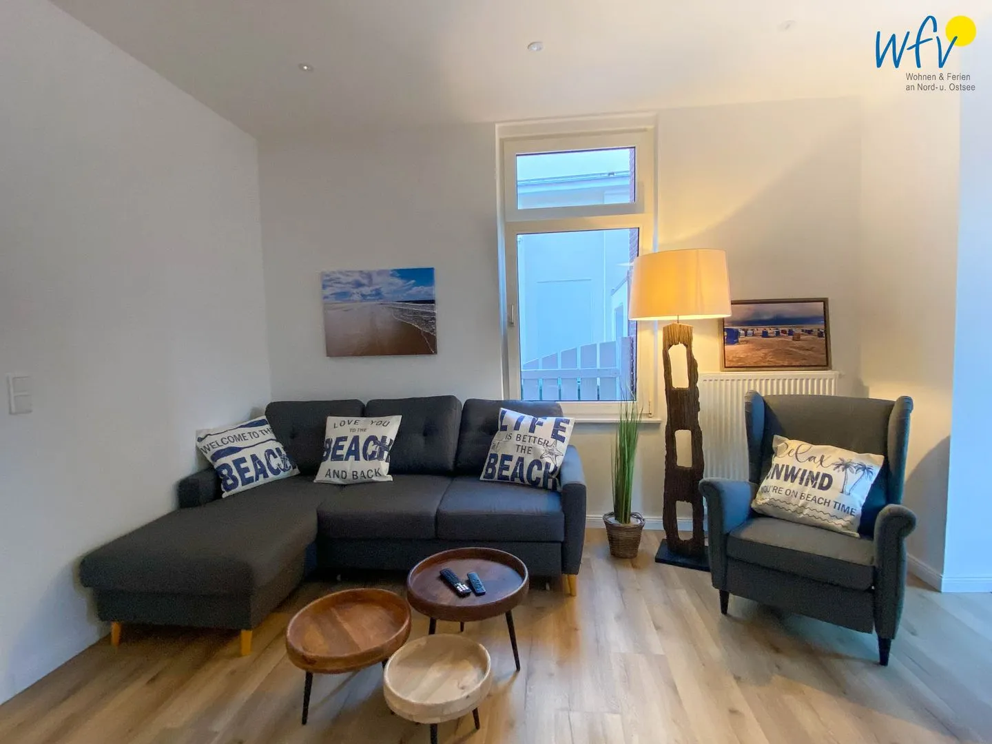 Haus Delphin Ferienwohnung 3 Borkum - Wohnzimmer