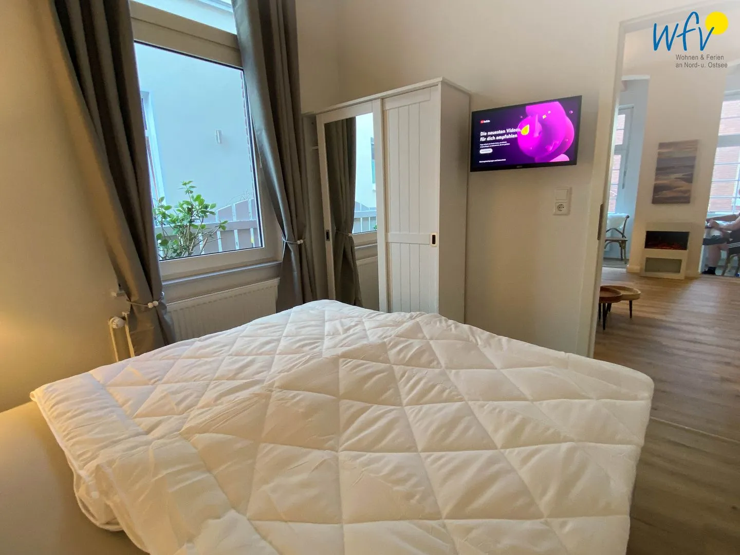Haus Delphin Ferienwohnung 3 Borkum - Schlafzimmer