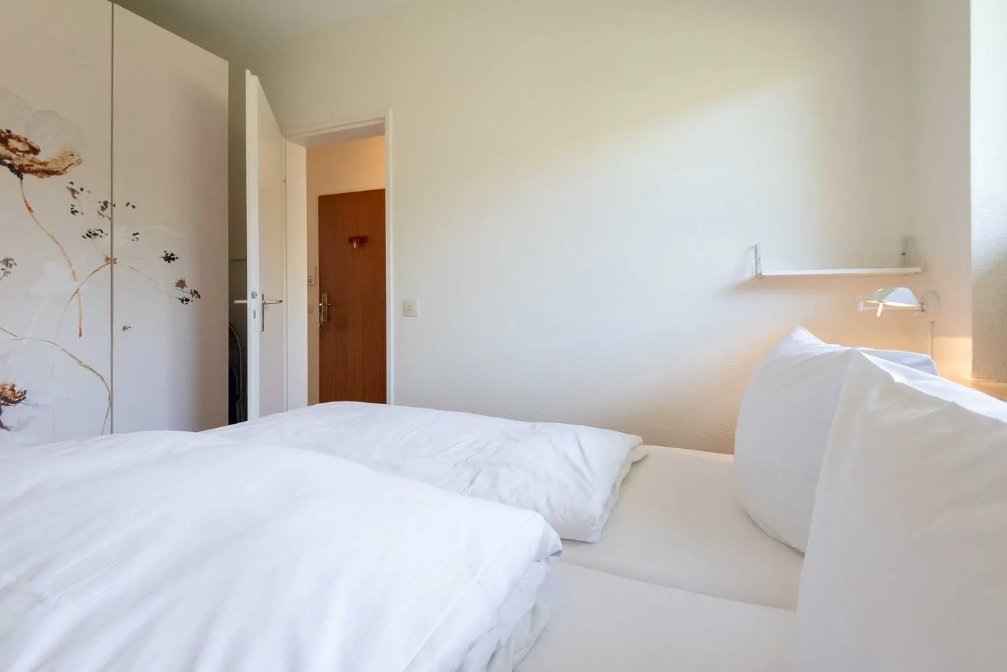 Haus Heidehörn, App. 5 Wenningstedt - Schlafzimmer