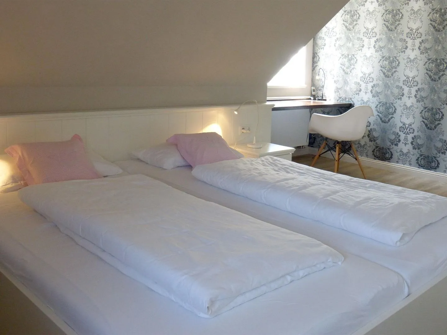 Haus *Strandweg 8* Friesenhaushälfte *Steuerbord* Süddorf auf Amrum - Schlafzimmer 2 im Ferienhaus Steuerbord in Süddorf auf Amrum