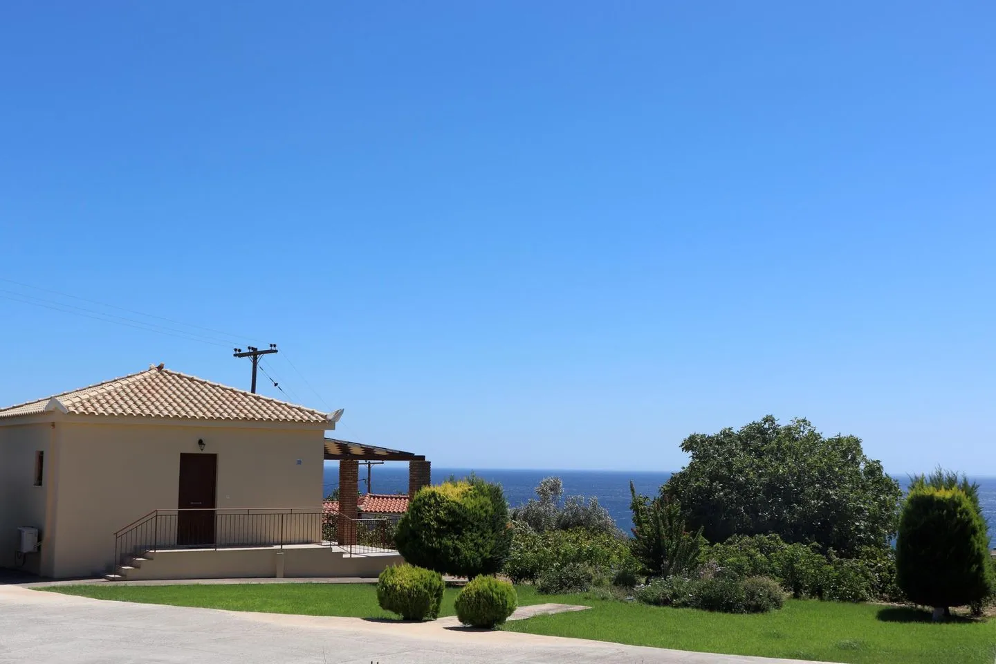 Takis Bizos House 2 Koroni - Main view