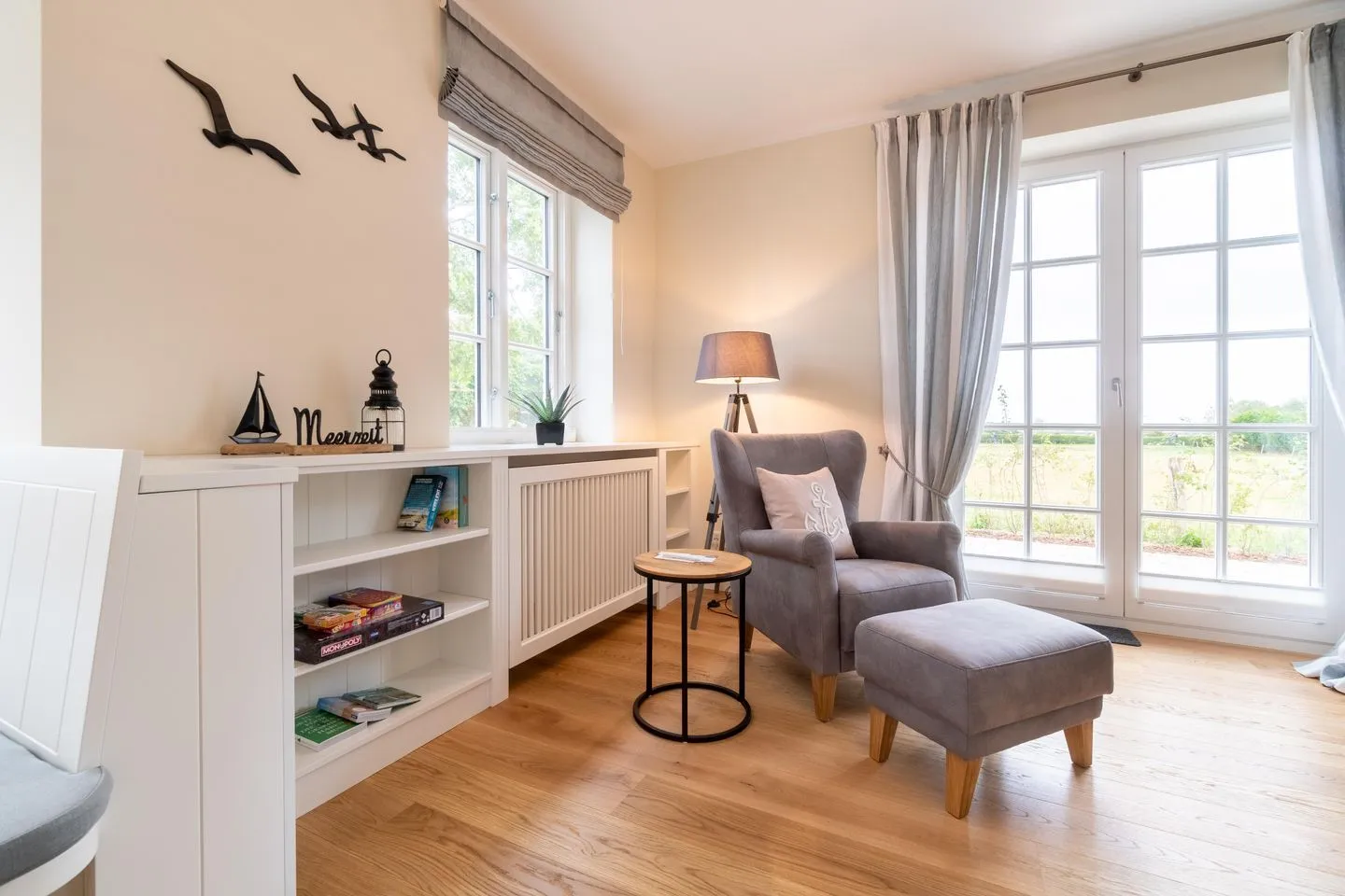 Caras Hus Midlum -