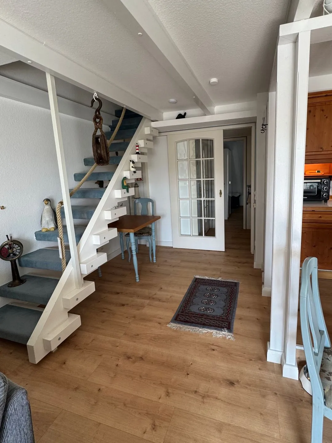 Captain`s Suite Dithmarschen - Wohnzimmer