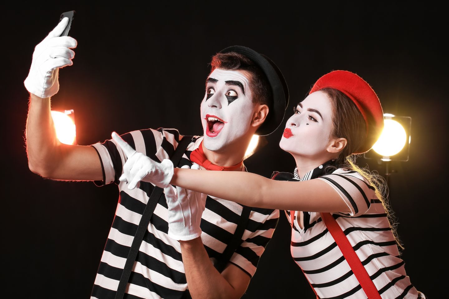 Pantomime mit Handy