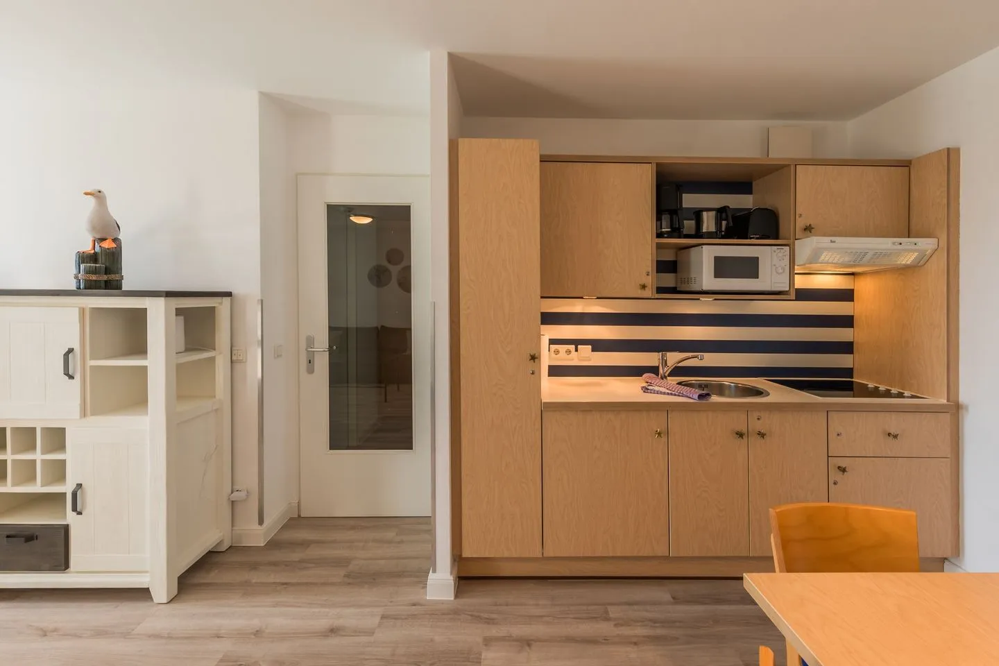 Sturmmöwe Zingst - Ferienwohnung Sturmmöwe Blick auf die Küche