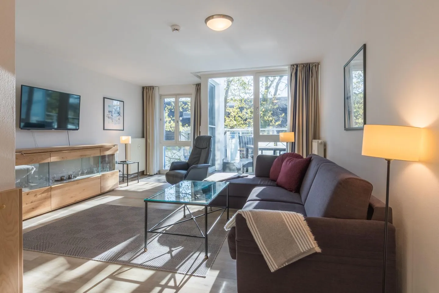 Ostseeanker Zingst - Ferienwohnung Ostseeanker in Zingst Blick in den offenen Wohnbereich