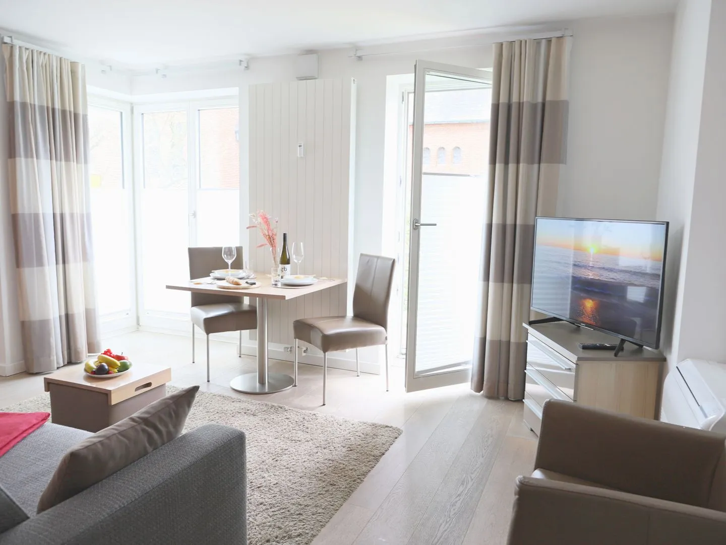 Viktoriastraße 6, Viktoria Residenz, Whg. 14 Westerland - Wohnzimmer
