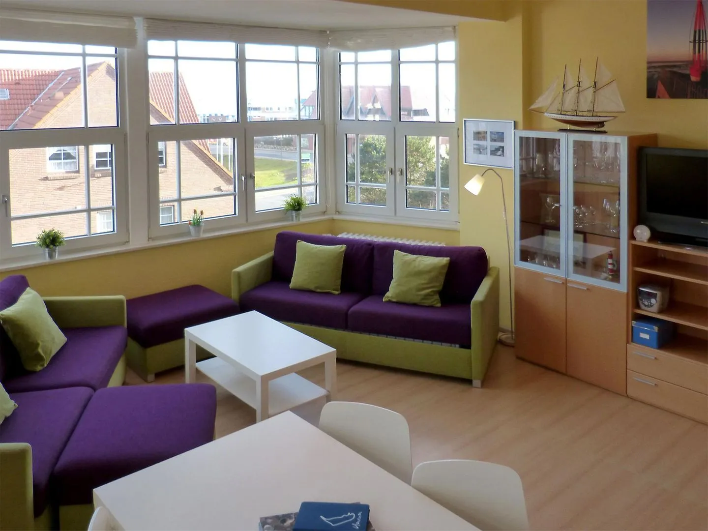 Haus *Therese* Ferienwohnung *Therese 8* Wittdün auf Amrum - Wohnzimmer der Ferienwohnung Therese 8 in Wittdün auf Amrum