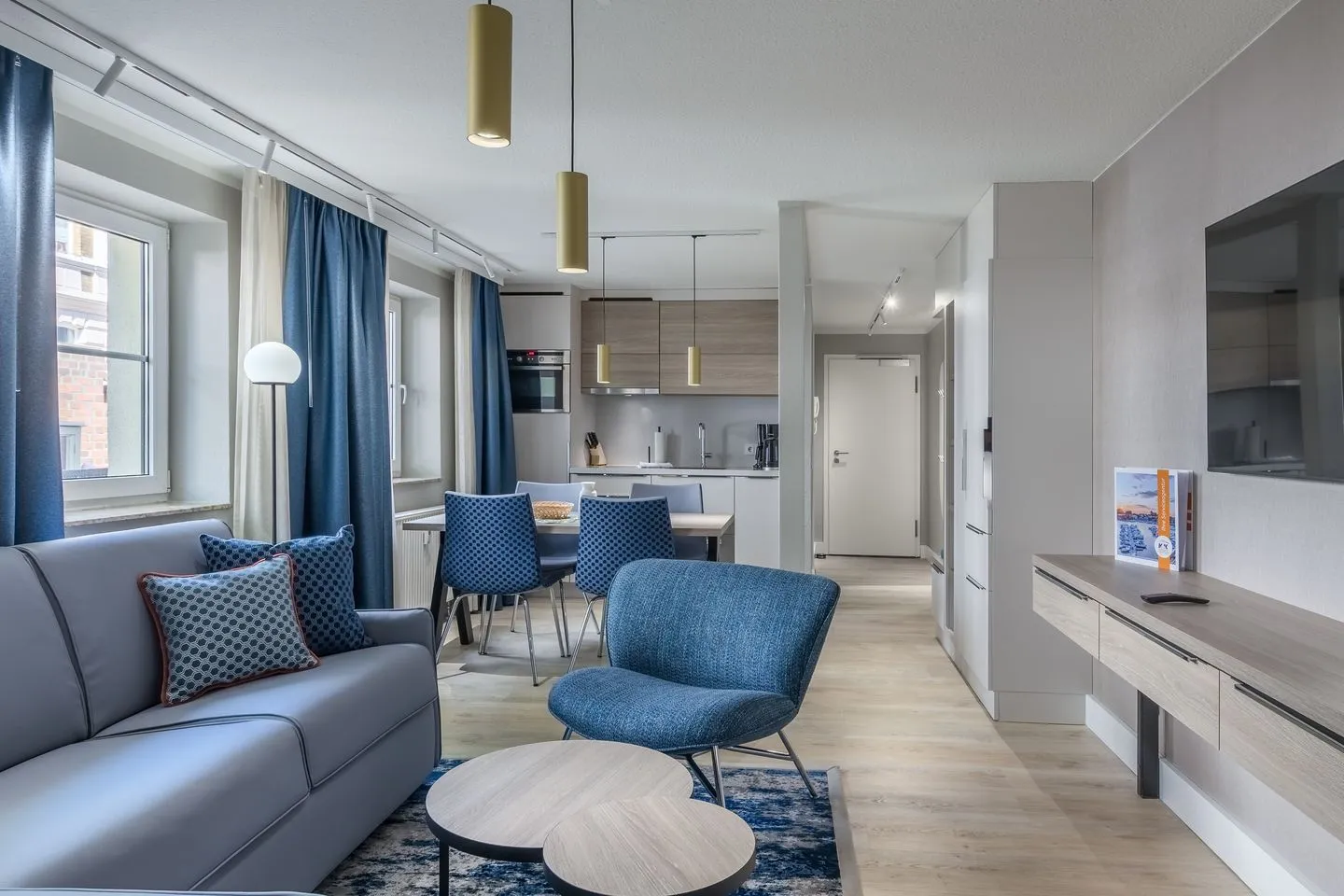 Hafendomicil Citymarina Waren (Müritz) - Ferienwohnung Hafendomicil Citymarina Wohnbereich