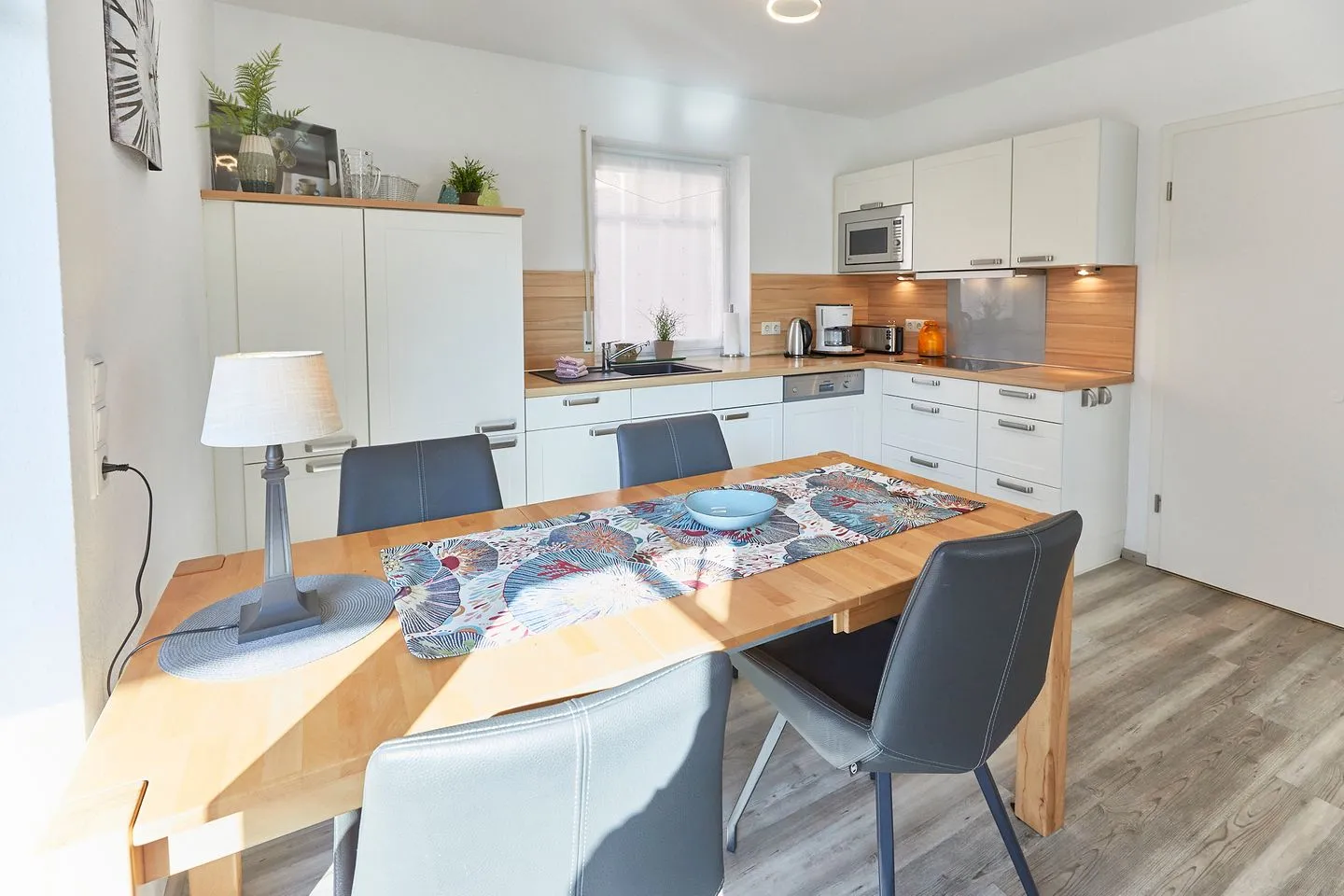 Ferienwohnung Westwind Borkum - Küche / Küchenzeile