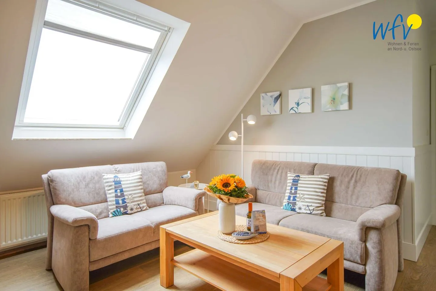 Apartmenthaus Roberta Ferienwohnung Leuchtturm Borkum - Wohnzimmer