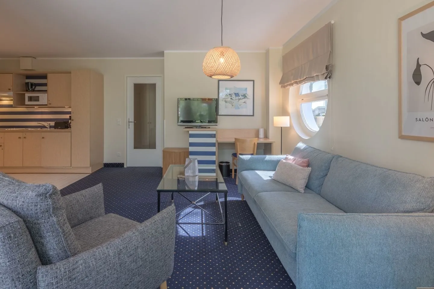 Grasnelke Zingst - Ferienwohnung Grasnelke in Zingst offener Wohnbereich mit Küche
