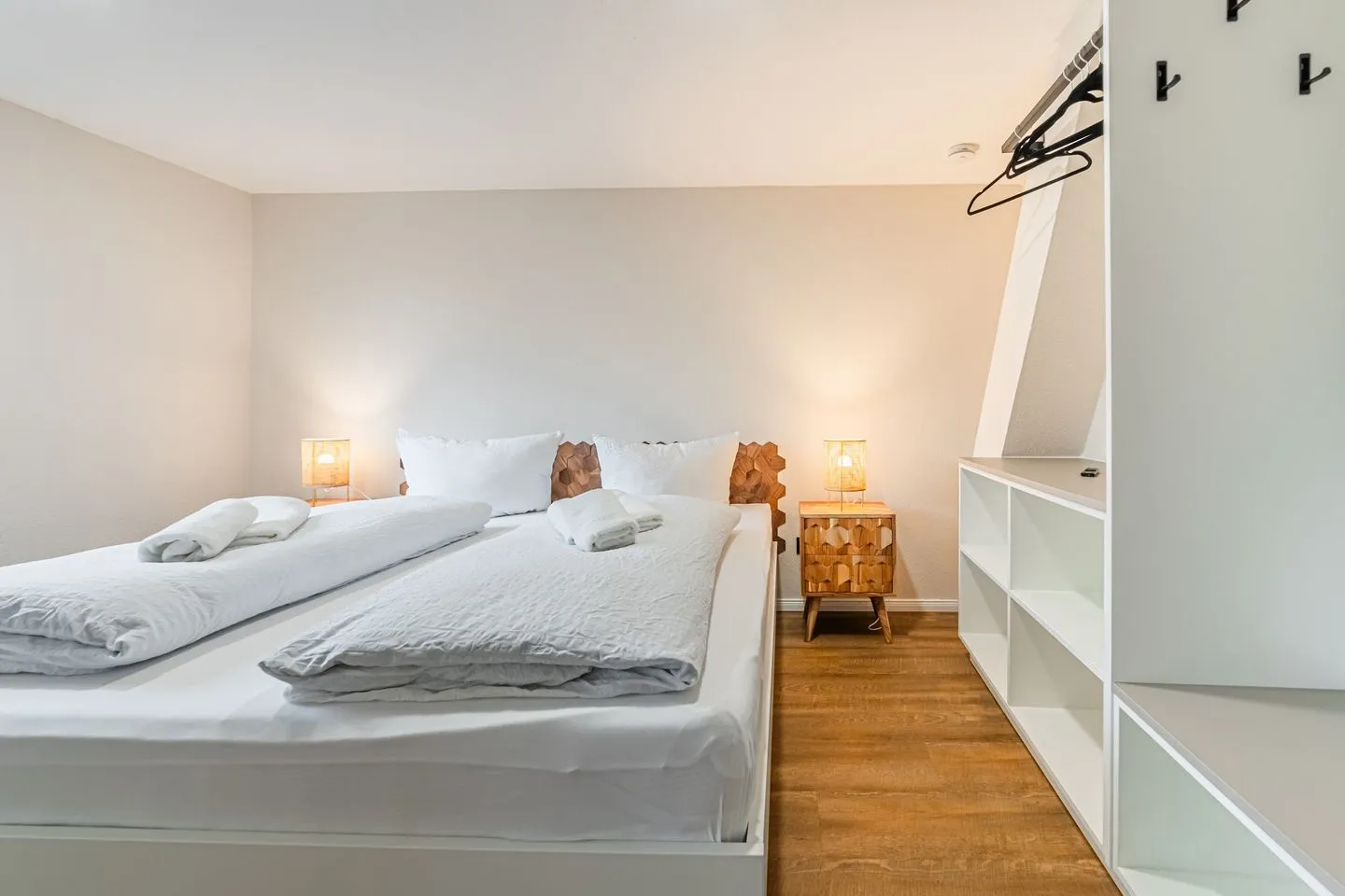 Hotel Seepferdchen | Zimmer 1 | Eckernförde Eckernförde - Schlafzimmer