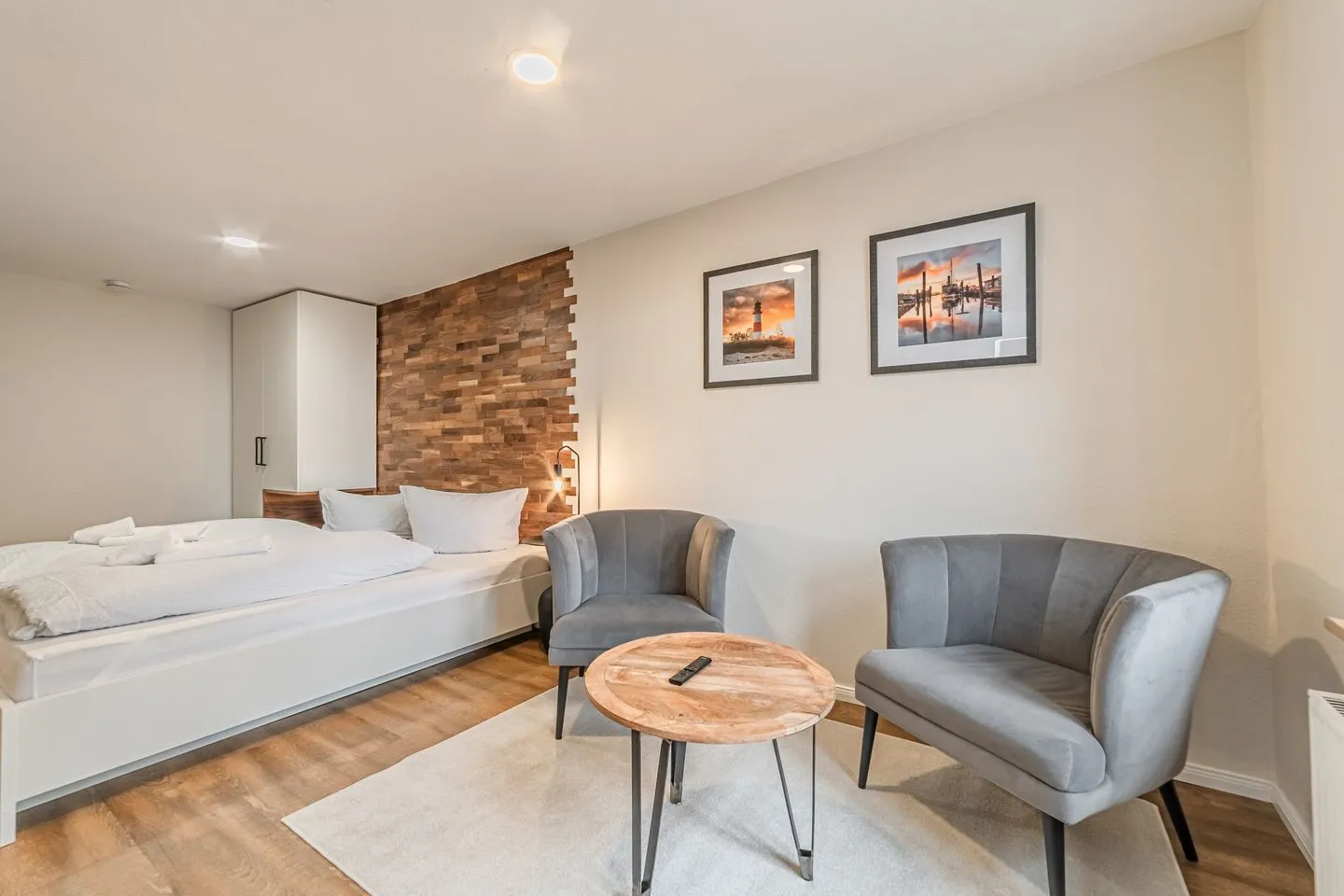 Hotel Seepferdchen | Zimmer 2 | Eckernförde Eckernförde - Wohnzimmer