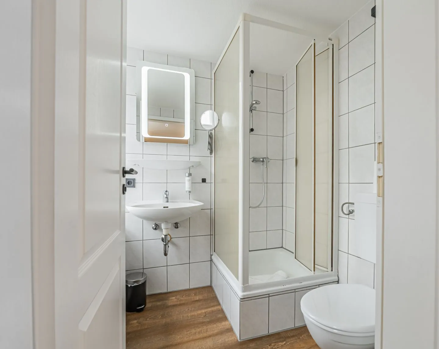 Hotel Seepferdchen | Zimmer 2 | Eckernförde Eckernförde - Badezimmer