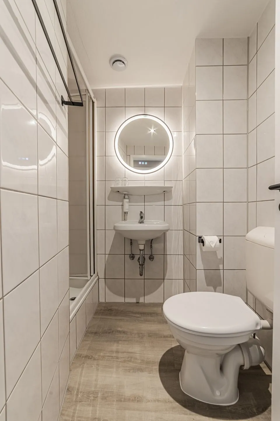 Hotel Seepferdchen | Zimmer 5 | Eckernförde Eckernförde - Badezimmer