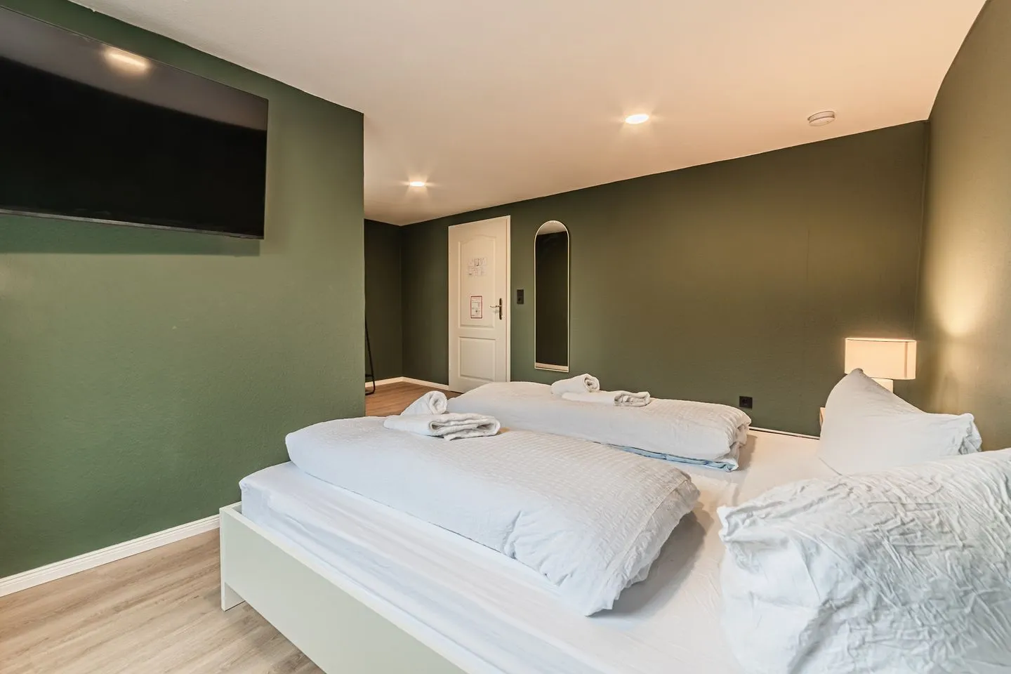 Hotel Seepferdchen | Zimmer 6 | Eckernförde Eckernförde - Schlafzimmer