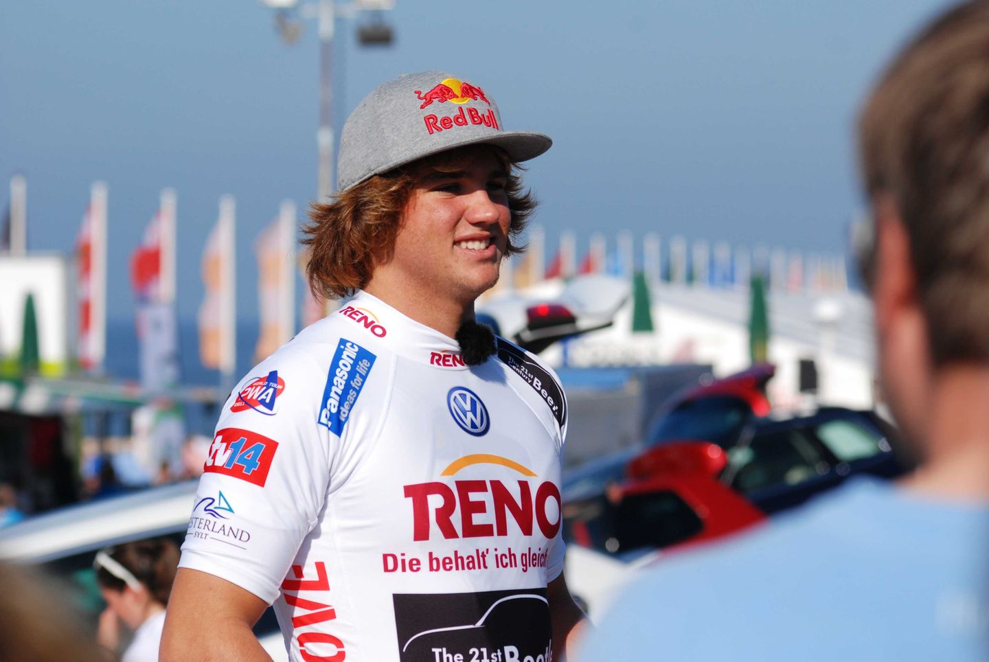 der deutsche Windsurf Star Philip Köster im Interview mit der Presse
