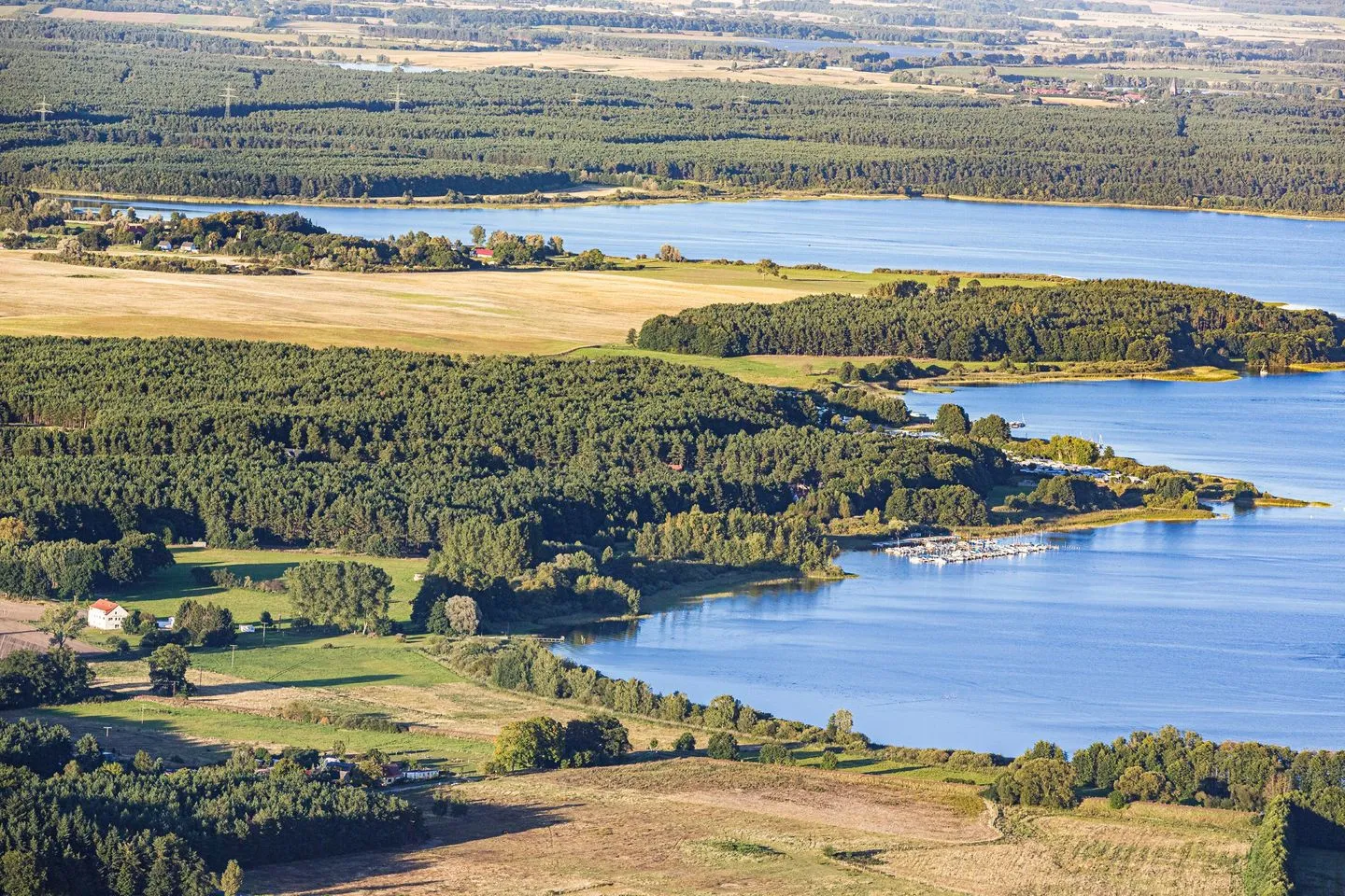 MöwenKieker Silz - Ferienhaus MöwenKieker Blick über die Landschaft und den Fleesensee