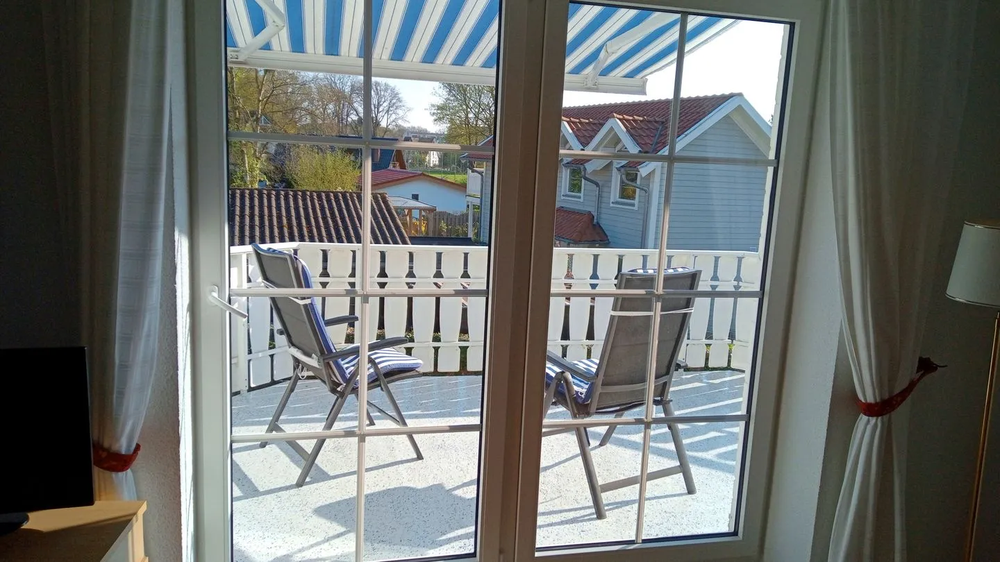 Wohnung Giesen Ostseeheilbad Zingst - möblierter Balkon