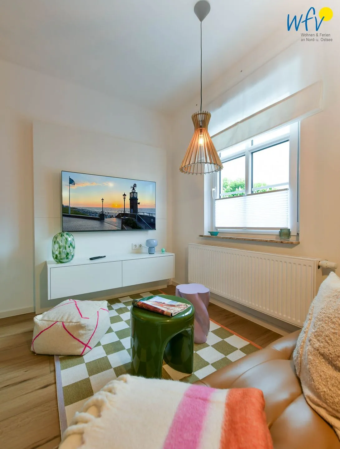 Haus am Dorfbrunnen Ferienwohnung Strandfloh Wangerooge - Wohnzimmer