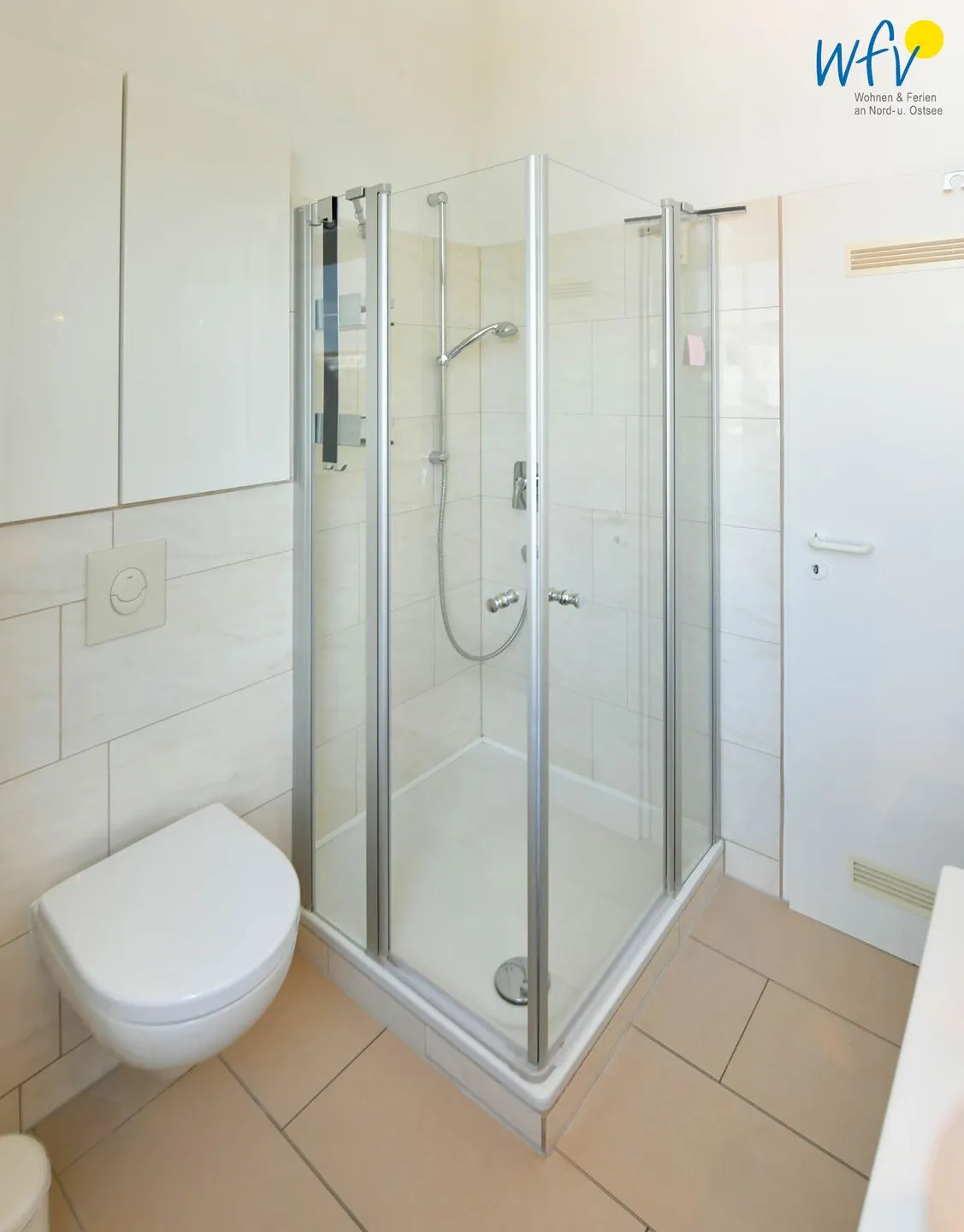 Haus Carl Stegmann Ferienwohnung FADAMA-HIN Juist - Badezimmer