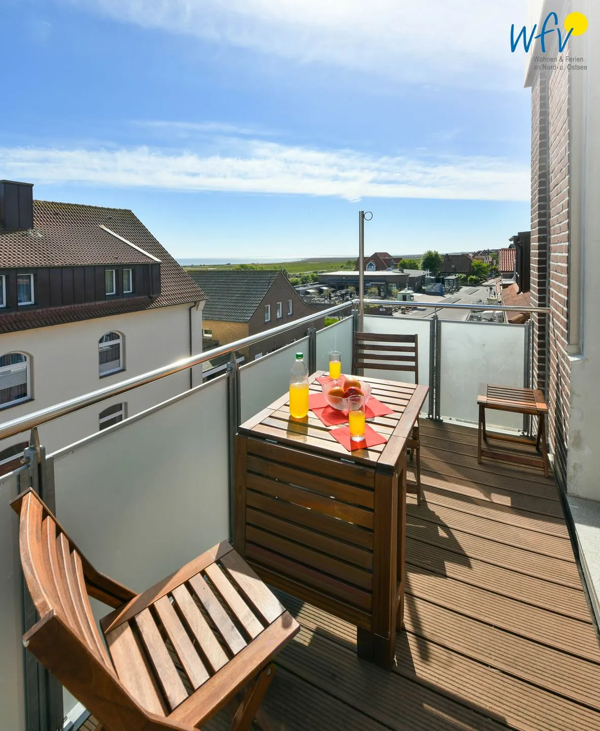 Haus Carl Stegmann Ferienwohnung FADAMA-HIN Juist - Balkon