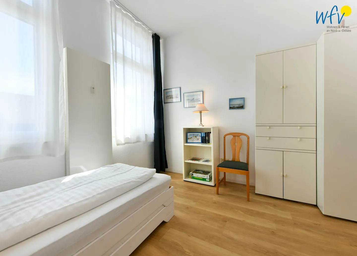 Haus Carl Stegmann Ferienwohnung FADAMA-HIN Juist - Schlafzimmer