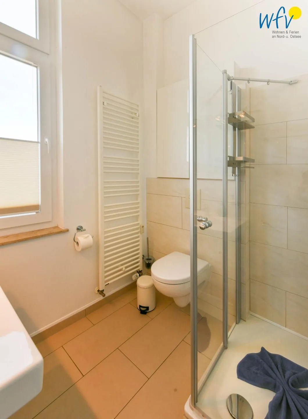 Haus Carl Stegmann Ferienwohnung FADAMA-HIN Juist - Badezimmer