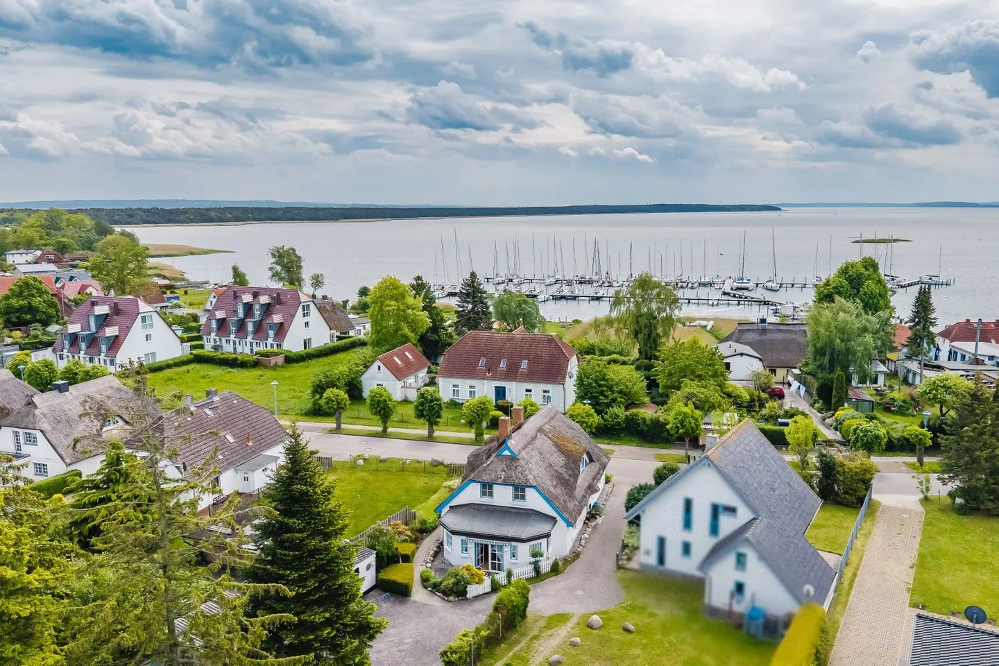 Kapitänshaus "Frische Brise" Breege - Vogelperspektive