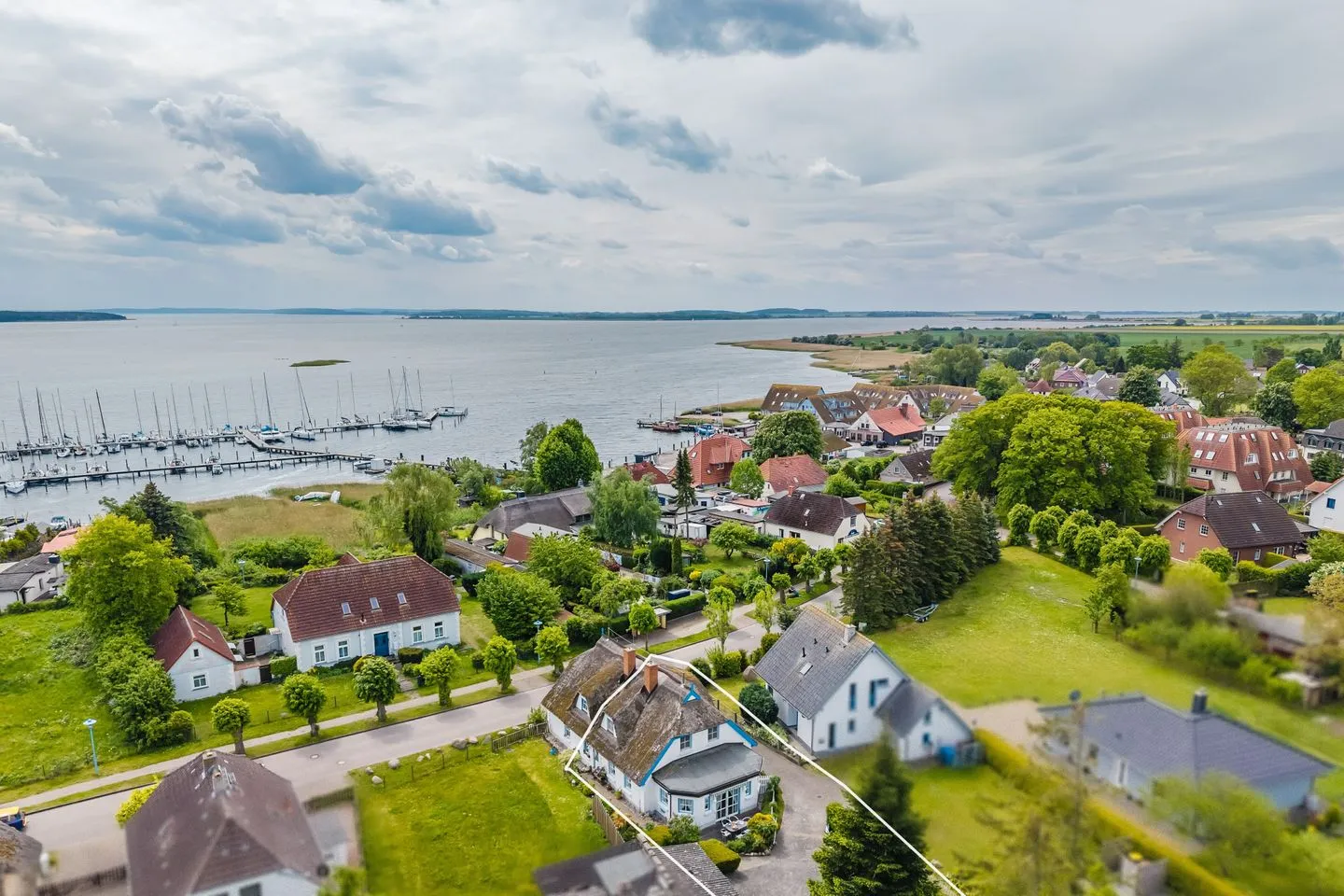 Kapitänshaus "Frische Brise" Breege - Vogelperspektive