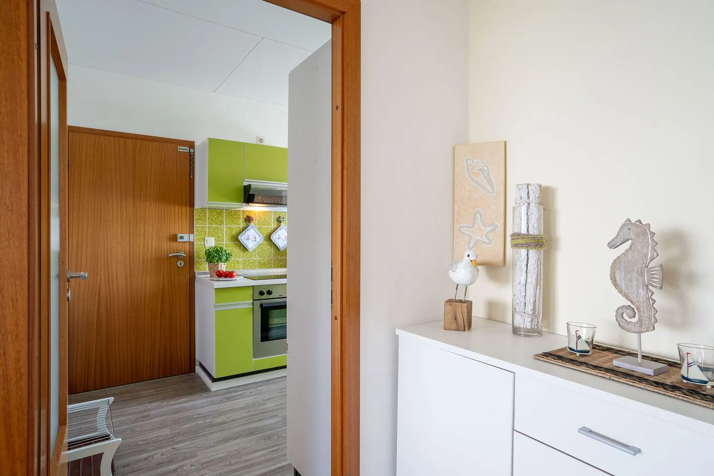 (STR90a) Ferienwohnung "Haus Diana 1" F*** Niendorf - Küche / Küchenzeile