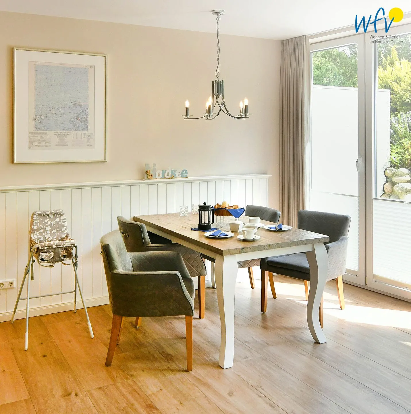 Ferienhaus "Meine Insel Juist" Ferienwohnung Düne Juist - Wohnzimmer