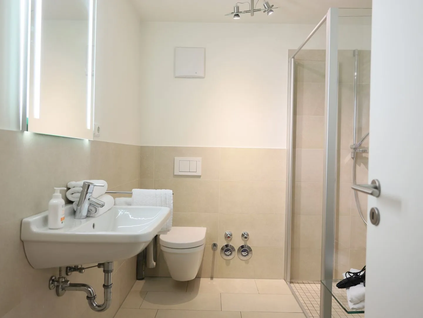 Viktoriastraße 6, Viktoria Residenz, Whg. 17 Westerland - Badezimmer