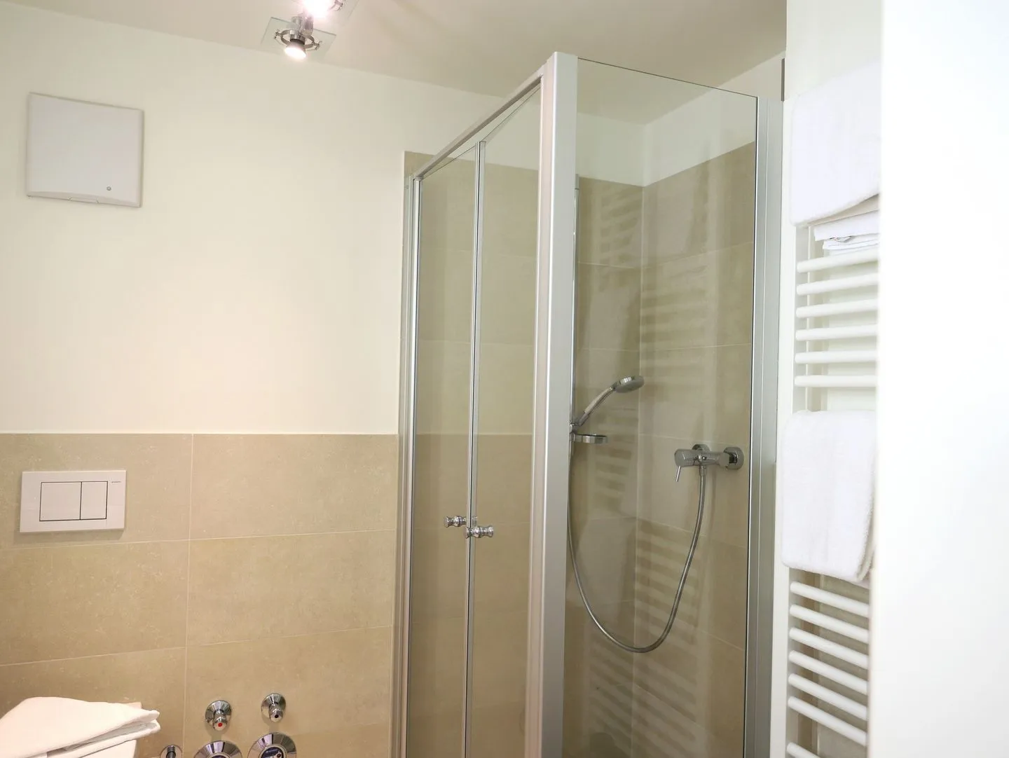 Viktoriastraße 6, Viktoria Residenz, Whg. 17 Westerland - Badezimmer