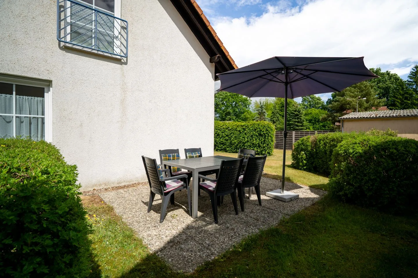 Schwanensee Plauer See - Ferienhaus Schwanensee Ferienpark Lenzer Höh mit Terrasse
