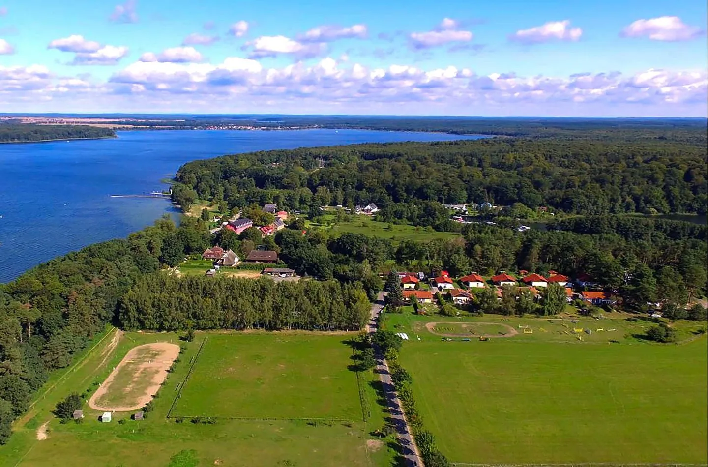 Schwanensee Plauer See - Vogelperspektive